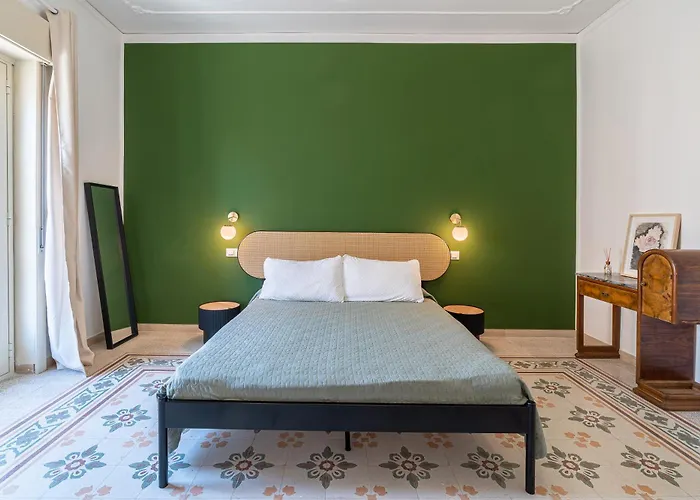 شقة Iris E Petros